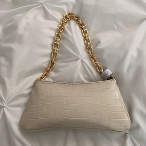Zara Chain strap cream bag